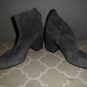 GAP Charcoal Grey Studded Heel Suede Ankle Boot Size 8 #RSS